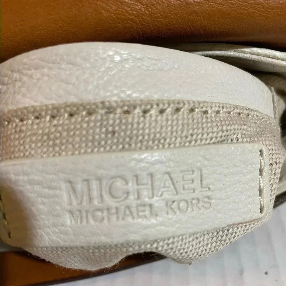 Michael kors small leather handbag - Picture 7 of 9